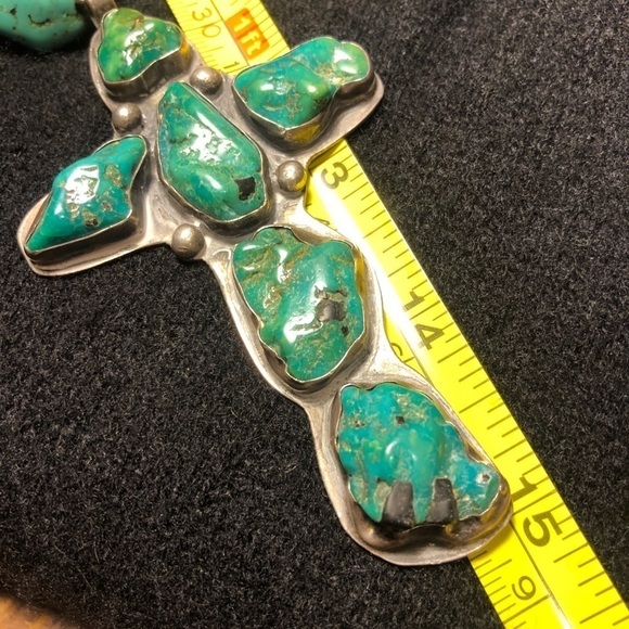 Handmade 4” turquoise cross pendant on an 11.5” turquoise nugget necklace 🤩 - Picture 13 of 17